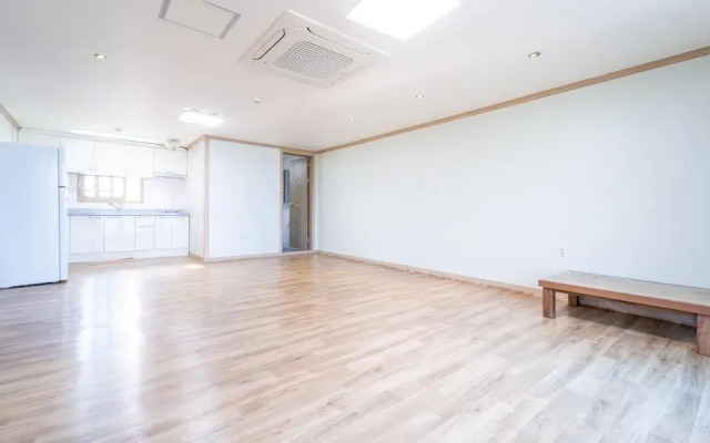 Yeosu Moranggee Pension