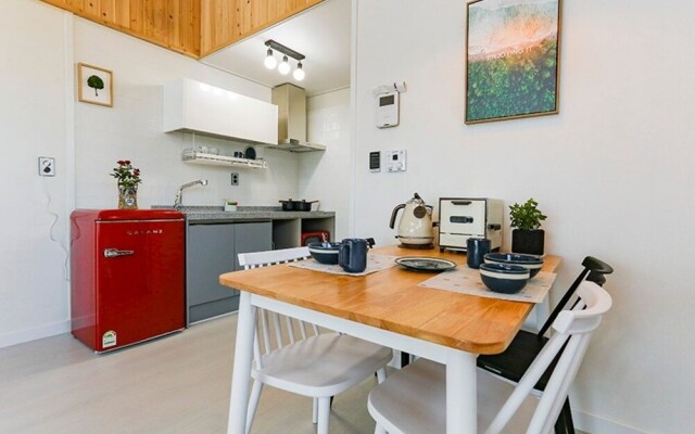 Woljeong Hill Pension