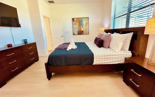 Sapphire Haven Near Disney
