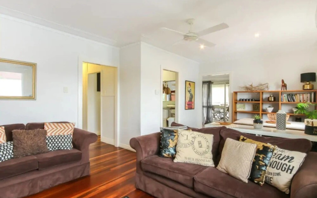 Homely Pembroke On The Park Cottage – Guest Rooms – Brisbane