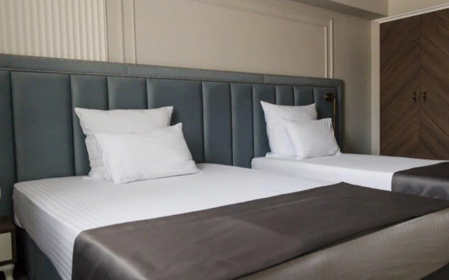 Anna Palace Hotel