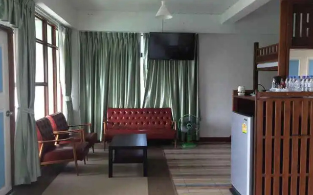 Ban Nai Tuek Hotel