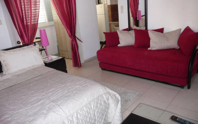 Elena Apartments