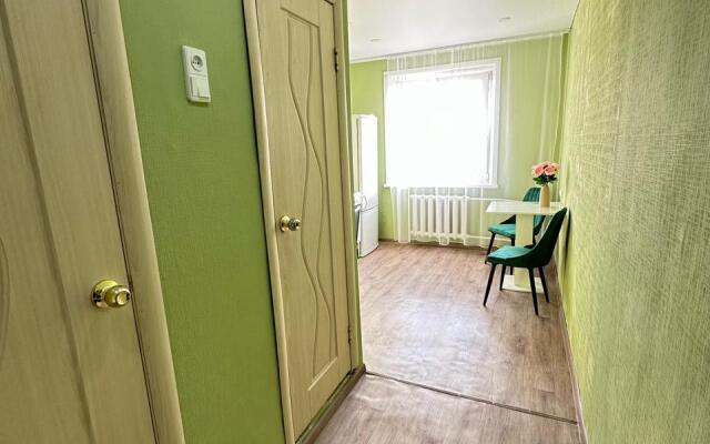 Апартаменты ДеньНочь на ул. Индустриальная д. 17