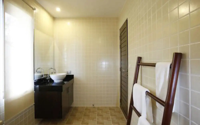 Exotic Boutique 4BR Pool Villa Toya