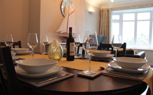 Kings Field Masionette