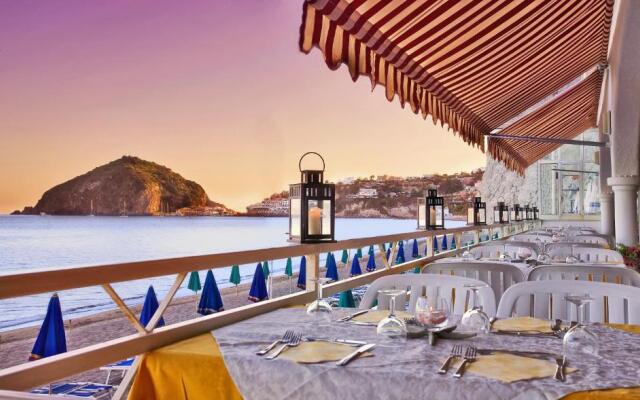 Hotel Vittorio Beach Resort