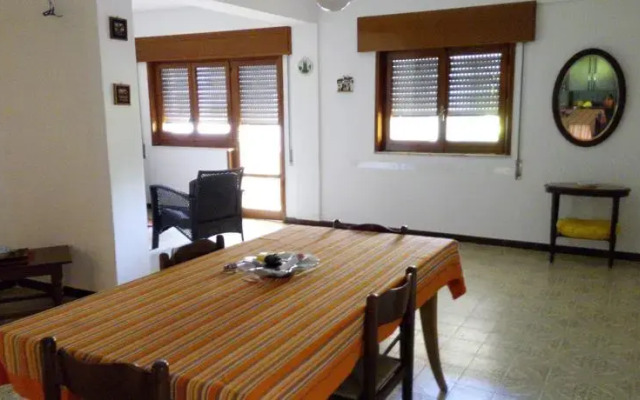 Villa Maricla Down