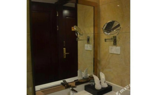 Xinlong Hotel