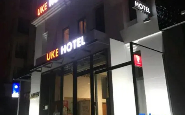 Uke Hotel
