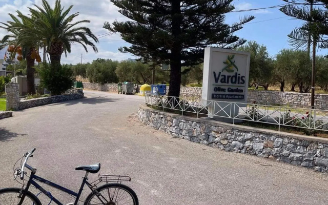Vardis Olive Garden
