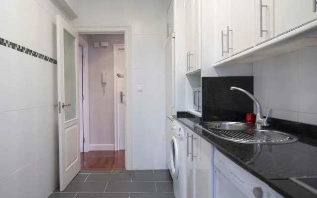 Bilbao By The Sea Ii