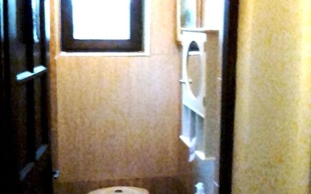 Leyla Guesthouse Castel