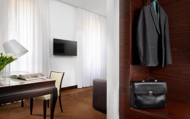 Milano Castello Luxury Apartment