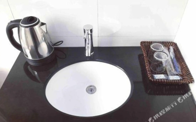 Longwangshan Shenglin Inn