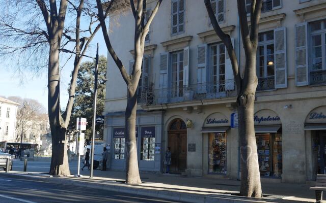 Une âme à Nîmes : coté cour