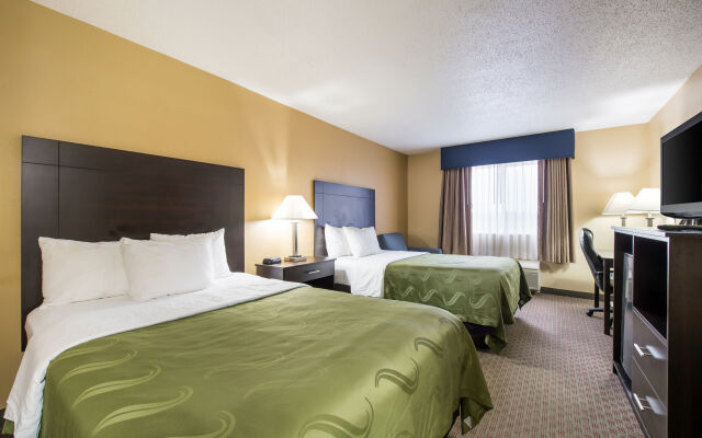 Comfort Suites Lake Geneva East