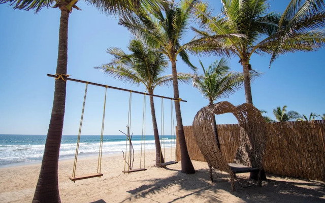 Norock Club and Beach