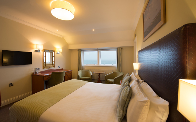 Haven Hotel