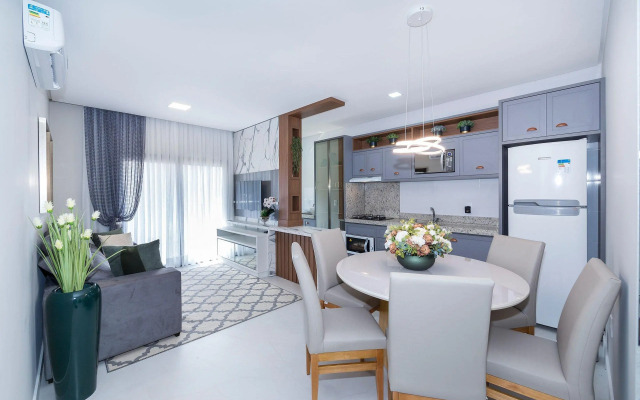 Aluguel Apartamento com Piscina e 2 Suítes