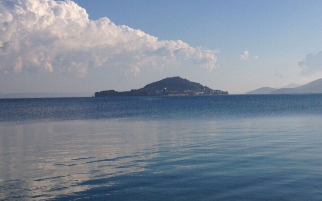 Beautiful Villa in Zadar, Pool, Garden Near Beach