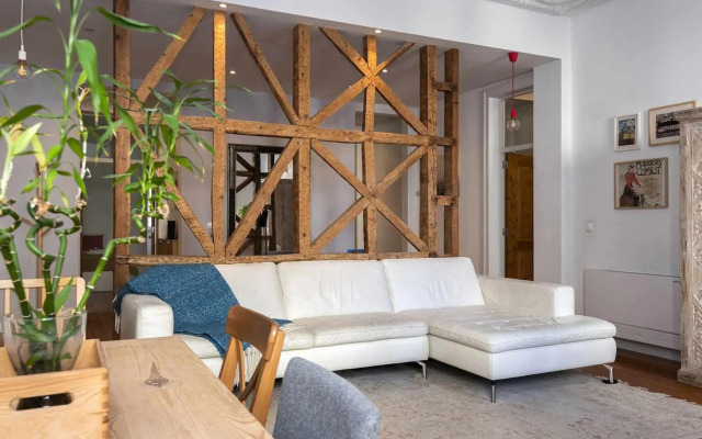 Pombalino Design Apartment in Baixa-Chiado