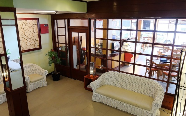 Shore Time Hotel