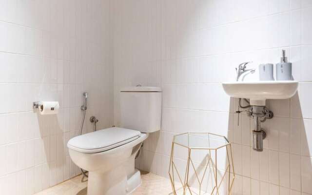 Five Palm Jumeirah Luxurious 2bdr Stunning Views