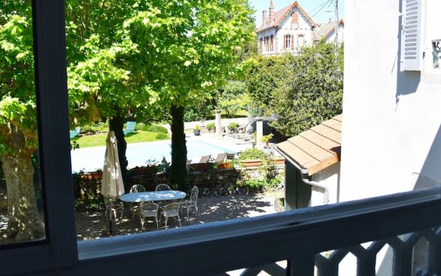 Le Jardin Secret De Beaune