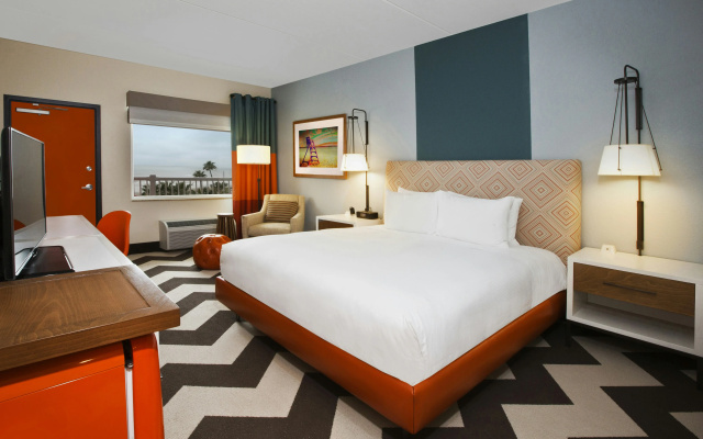 DoubleTree by Hilton Hotel Galveston Beach