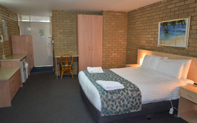 Tropicana Motor Inn