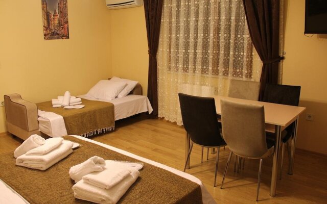 Shami Suites