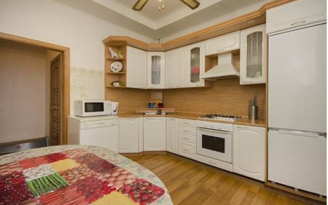 Apartments on Krasnom Ieropolis-2