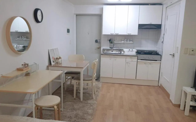 Hongdae House