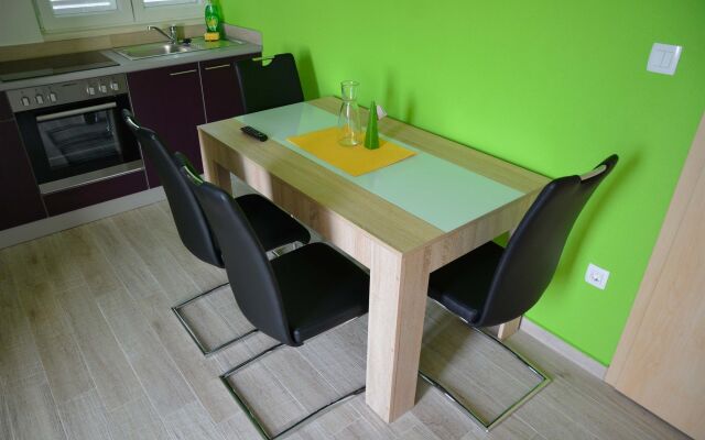 Dubas Apartments