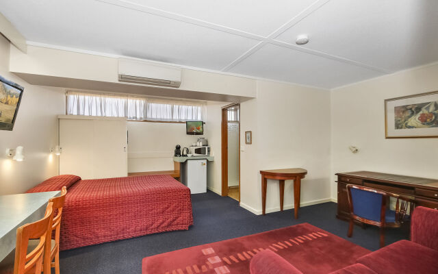 Cedar Lodge Motel Morwell