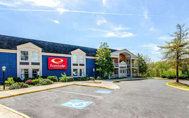 Econo Lodge Inn & Suites Radford-Blacksburg Area