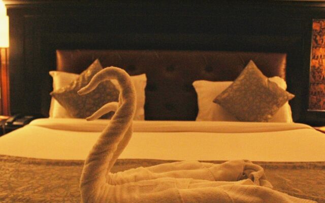 Hotel Ishan A Riverside Retreat