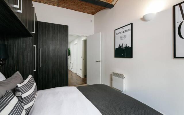 Manchester Warehouse Apartment by Jacksonheim Residences