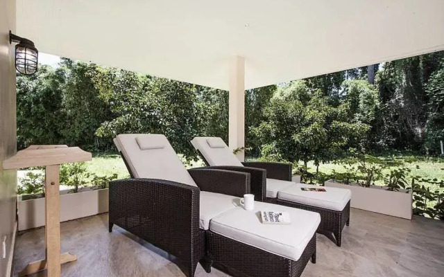 Baan Maenam Villa No 3 3 Beds