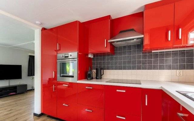 Charming Bungalow in Kaatsheuvel