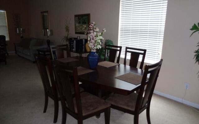 R1 Westhaven 5 bed / 3 Bath