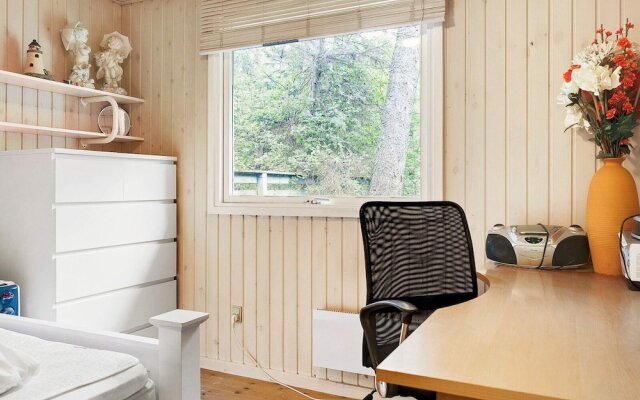 Garden View Holiday Home in Frederikshavn near Sea