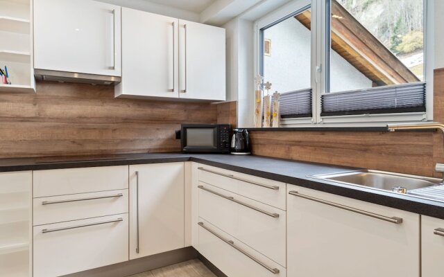 Alpenfan - Attractive Holiday Home in Großarl With a Garden