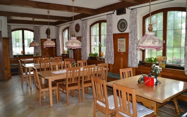 Hotel Gasthof Zur Linde