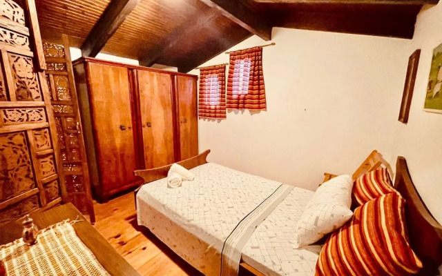 Villa Xanthi in Doctor s Area