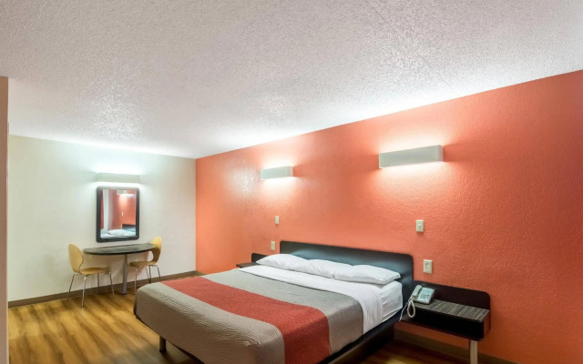 Econo Lodge