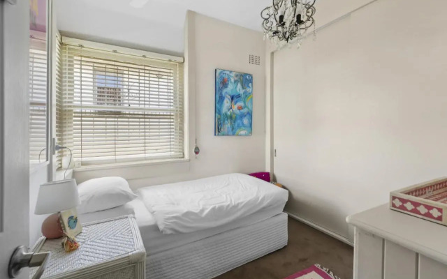 Poolside Stay - Close To Taronga Zoo & Luna Park