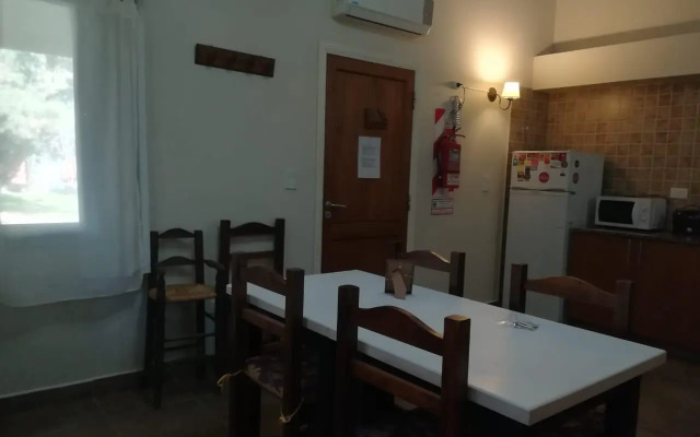 Cabañas entre Ombúes y Tilos