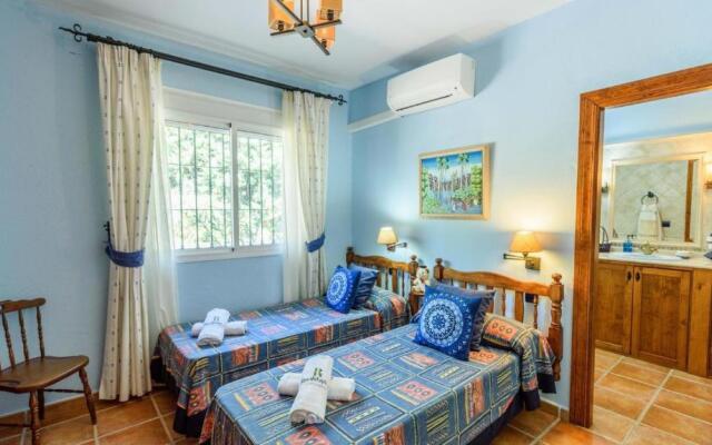 Villa Cereza Antequera - La Higuera by Ruralidays
